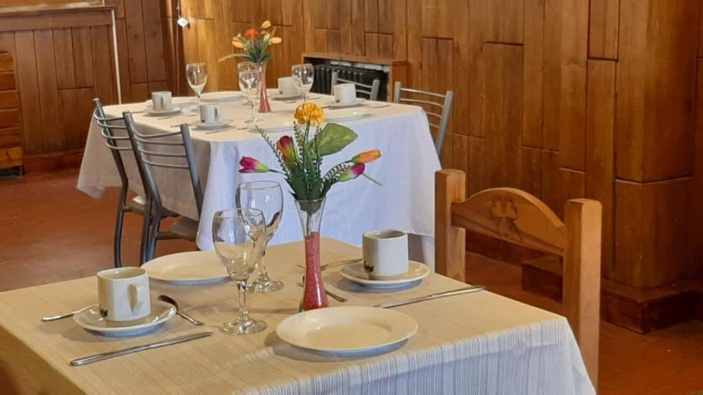 Alojamiento Curru Leuvu Bariloche Hotel Kültér fotó