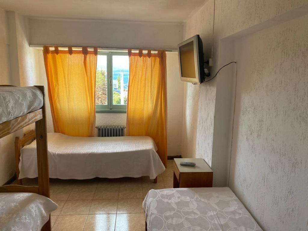 Alojamiento Curru Leuvu Bariloche Hotel Kültér fotó