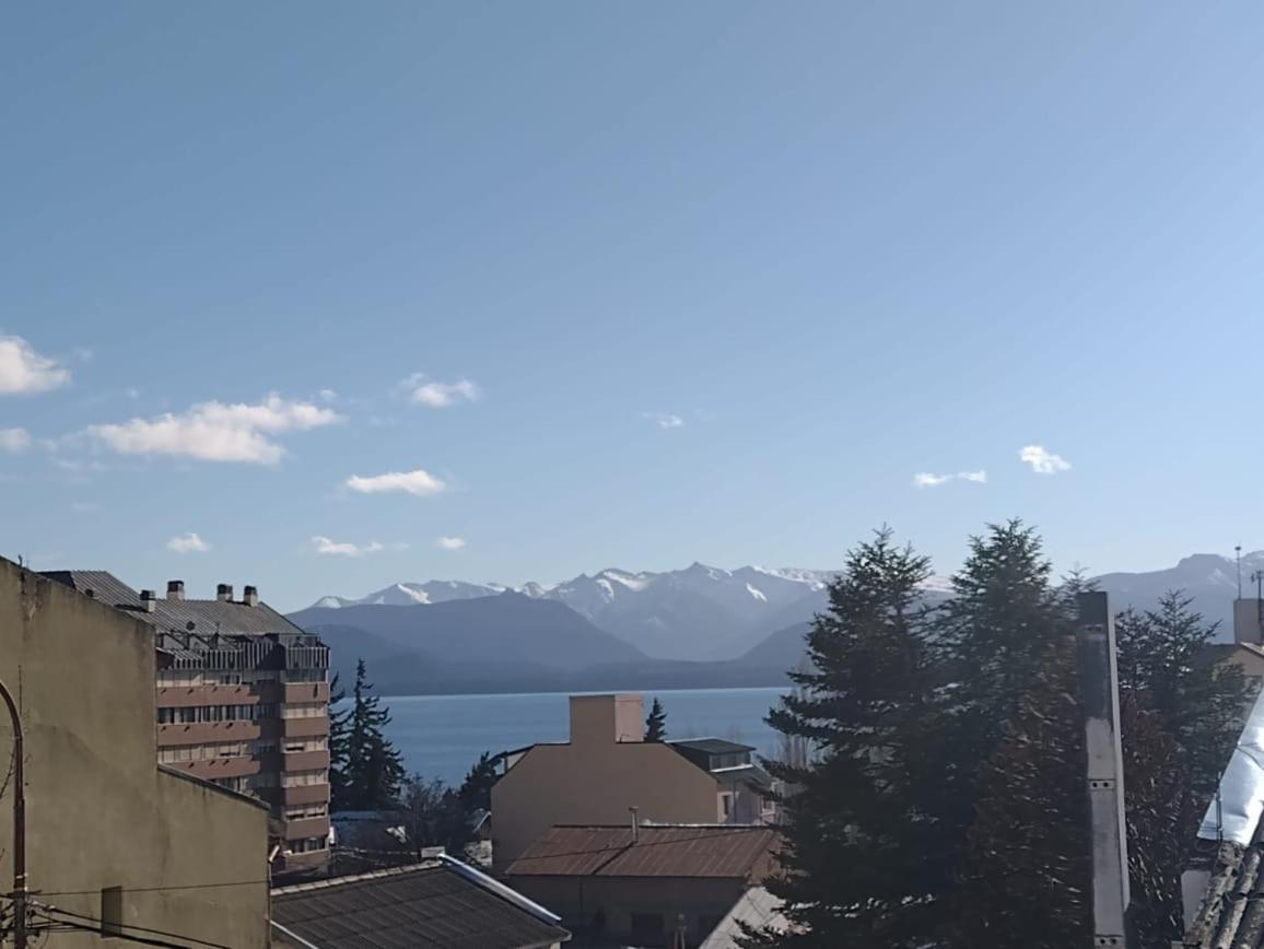 Alojamiento Curru Leuvu Bariloche Hotel Kültér fotó