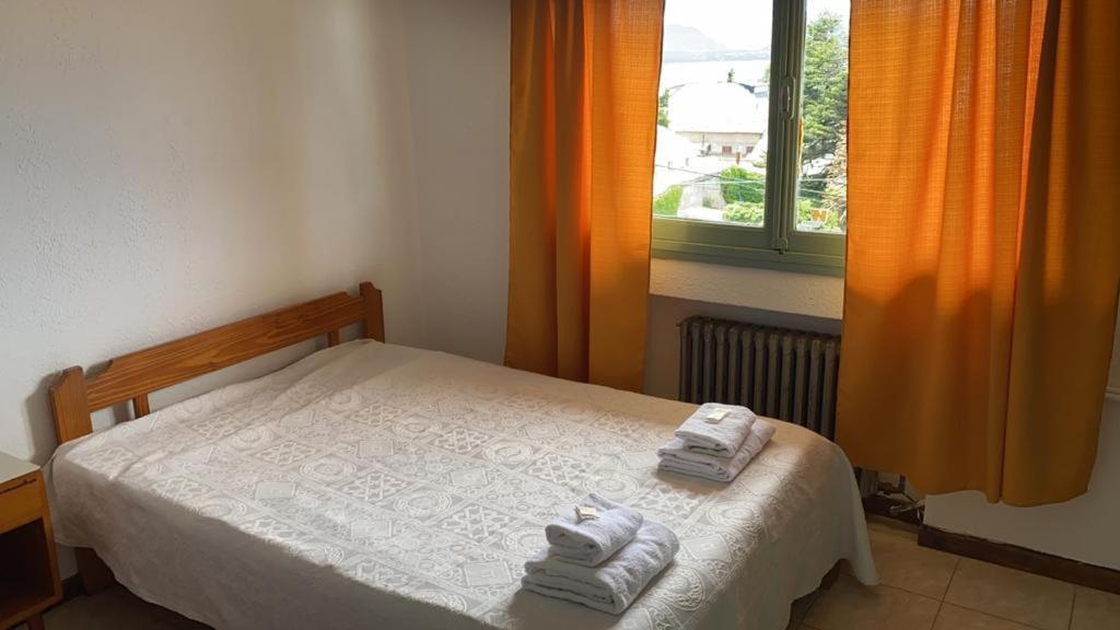 Alojamiento Curru Leuvu Bariloche Hotel Kültér fotó